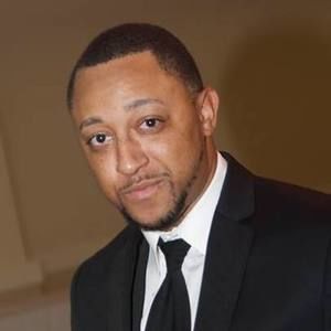 Meet your Posher, Derrick